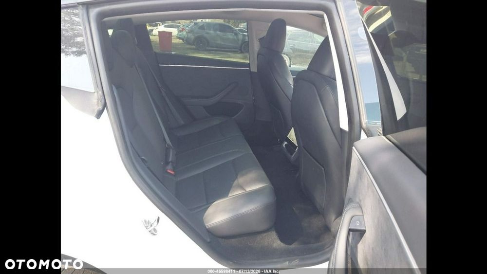 Tesla Model 3 Langstreckenbatterie Allradantrieb Dual Motor - 9
