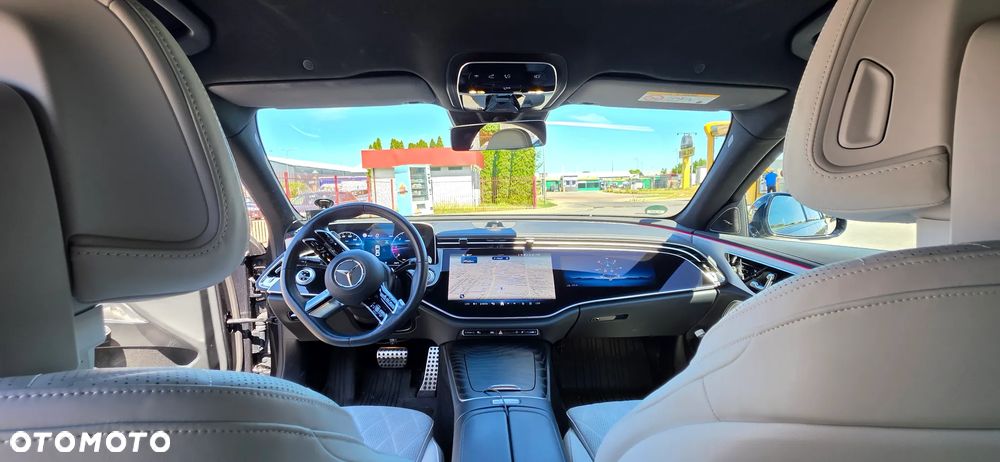 Mercedes-Benz Klasa E 220 d mHEV 4-Matic AMG 9G-Tronic - 11