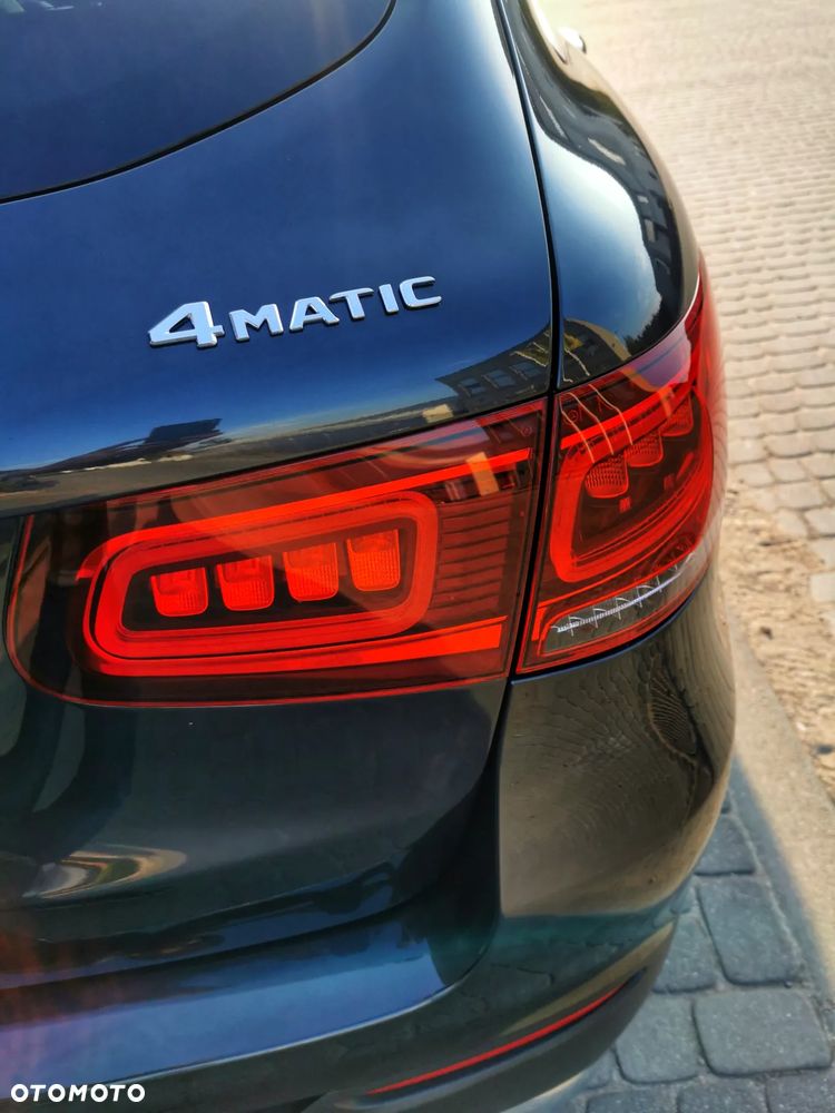 Mercedes-Benz GLC 300 4Matic 9G-TRONIC - 33