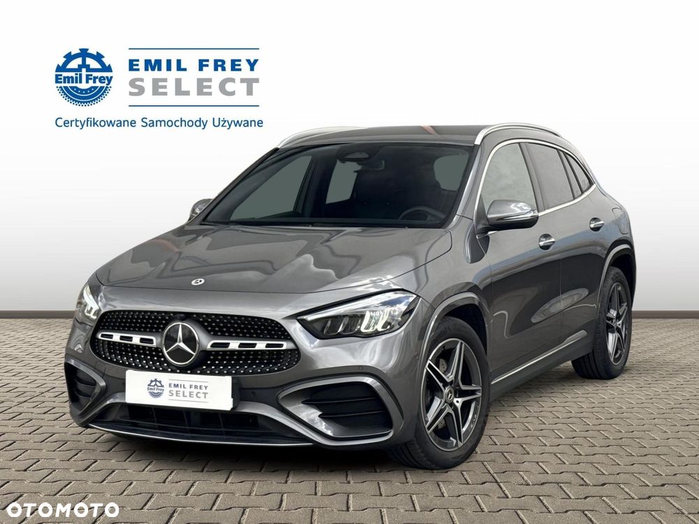 Mercedes-Benz GLA - 1