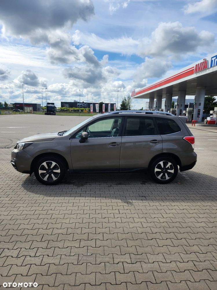 Subaru Forester 2.0i Platinum Lineartronic EU6 - 5