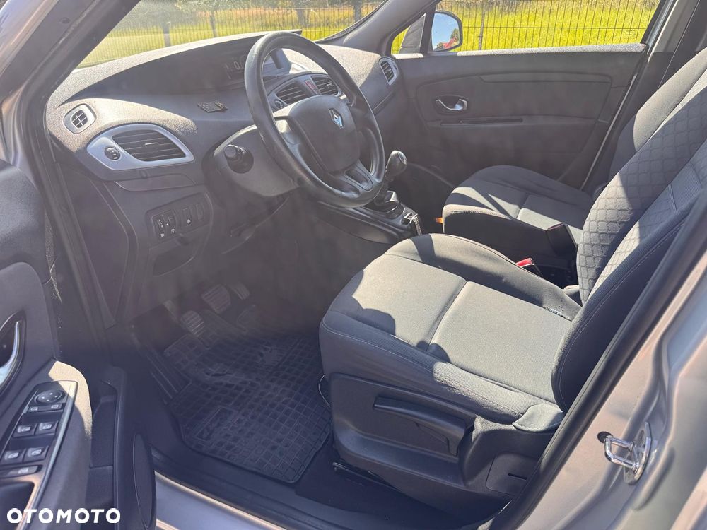 Renault Scenic 1.5 dCi Tech Run - 11