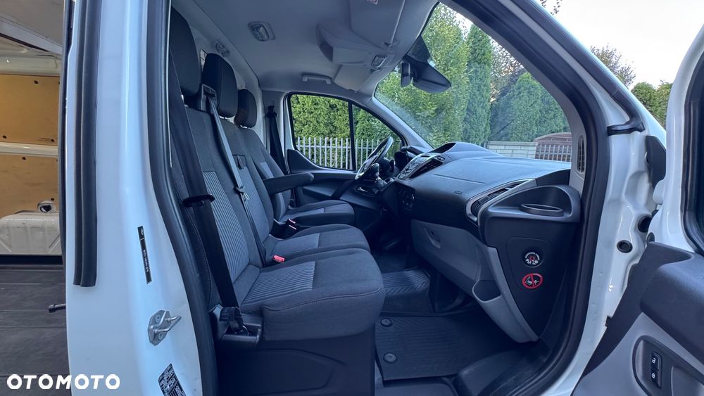 Ford Transit Custom L2H2 średni  xenon kamera idealny 2.2TDCI blaszak krótki L1H2 VAT FV faktura 23% 3 miejsca / osobowy blaszak podwójne drzwi z obu stron - 21