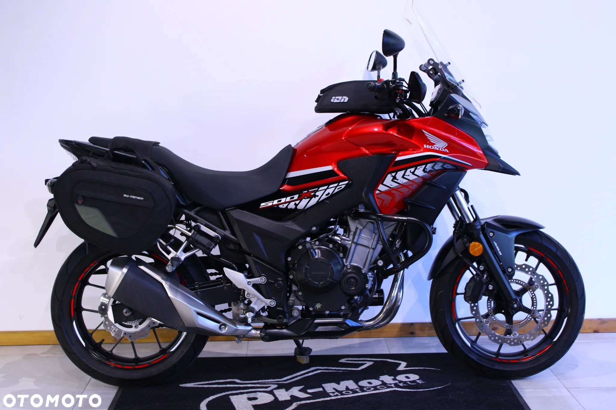 Honda CB - 1