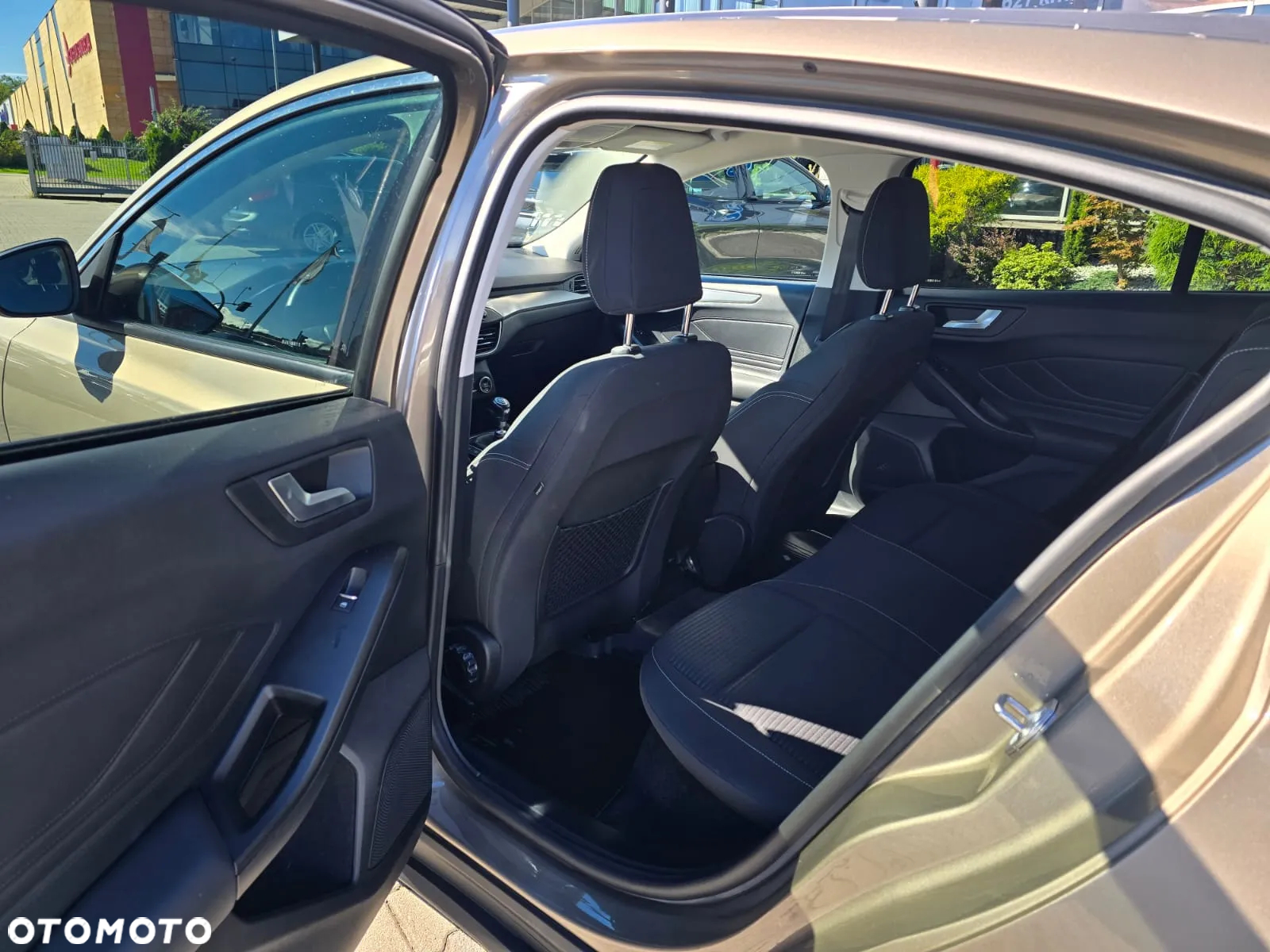 Ford Focus 1.0 EcoBoost Titanium ASS - 12