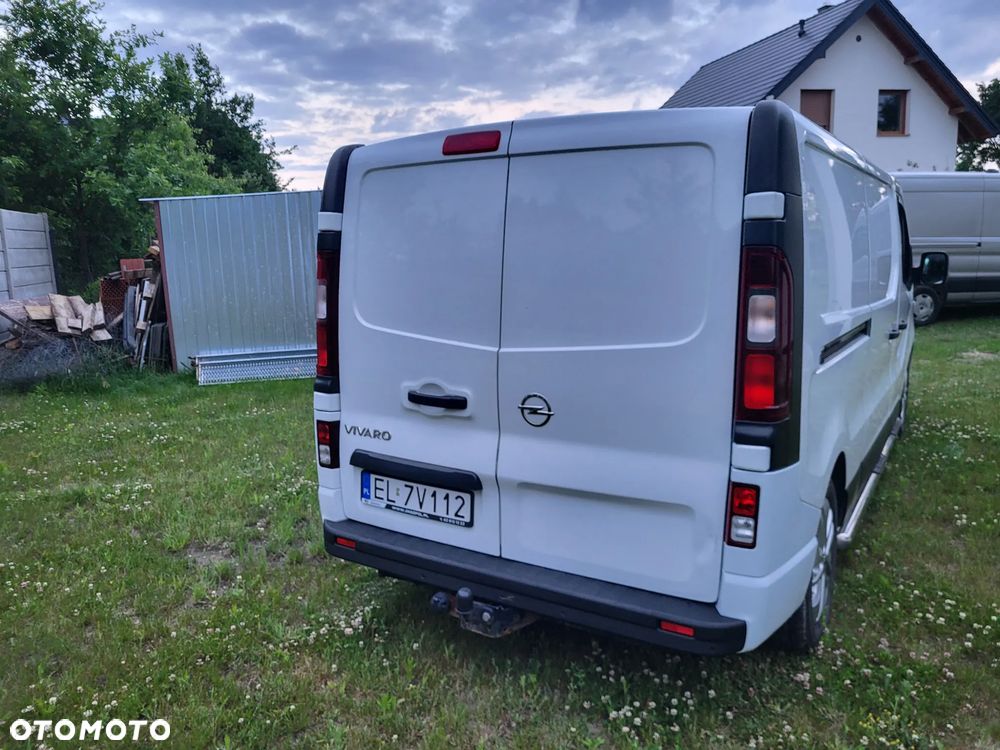 Opel Vivaro - 8