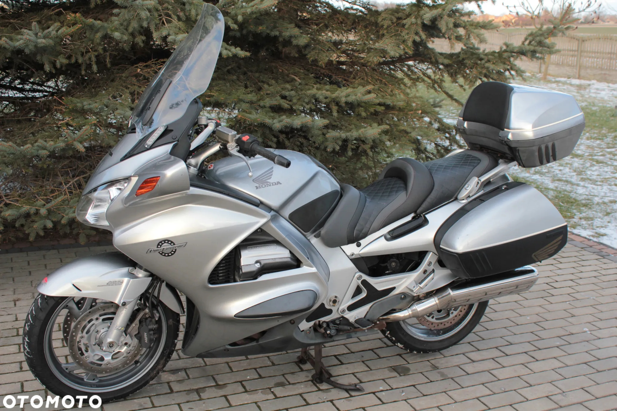 Honda ST - 2