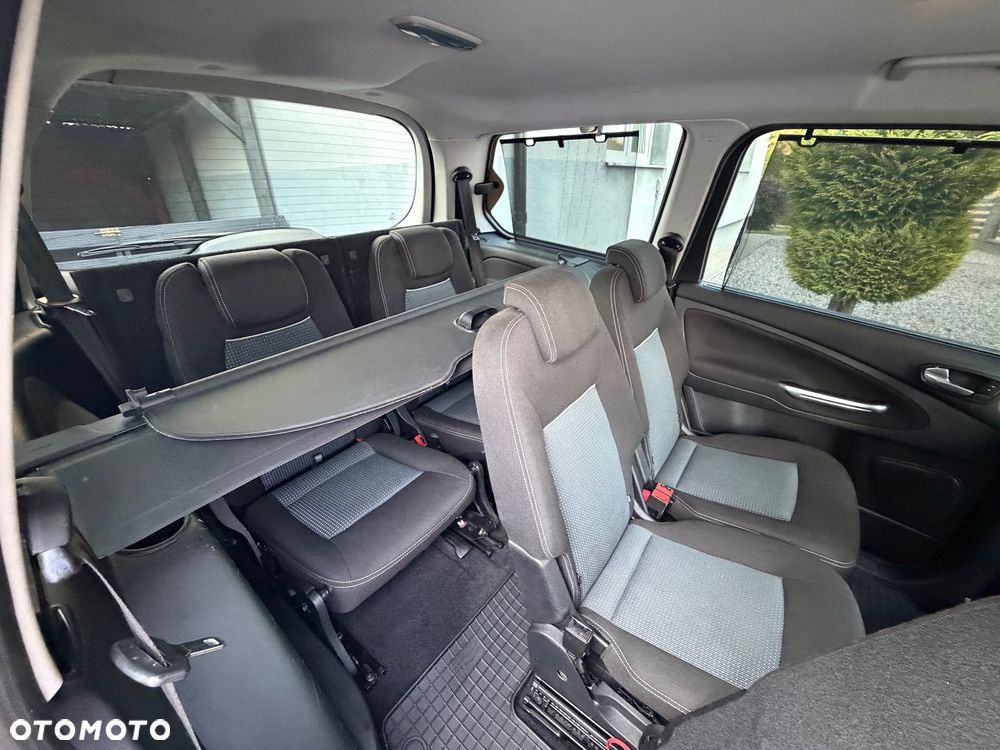 Ford Galaxy 2.0 TDCi Titanium - 16