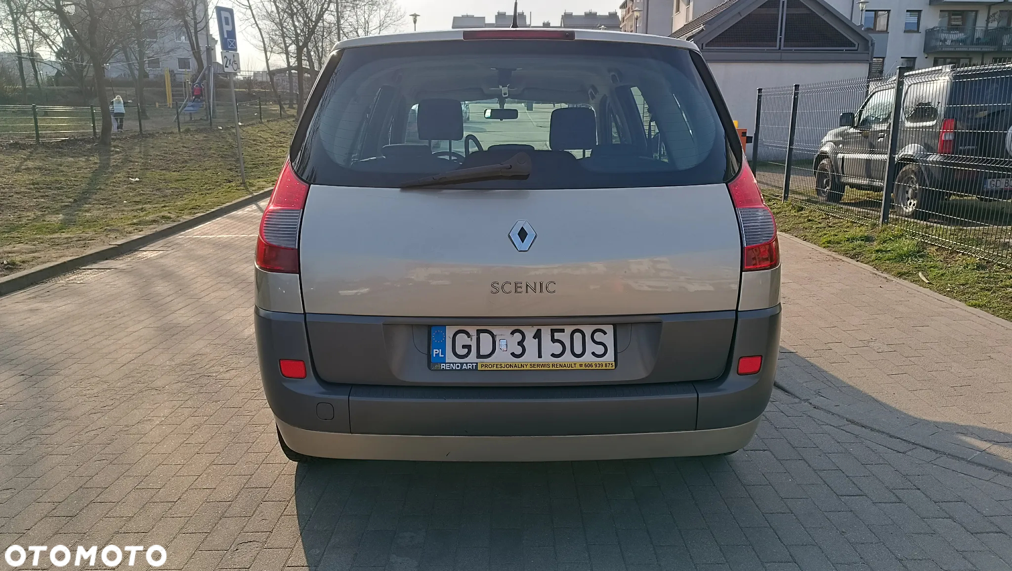 Renault Grand Scenic Gr 1.6 16V Alize - 4