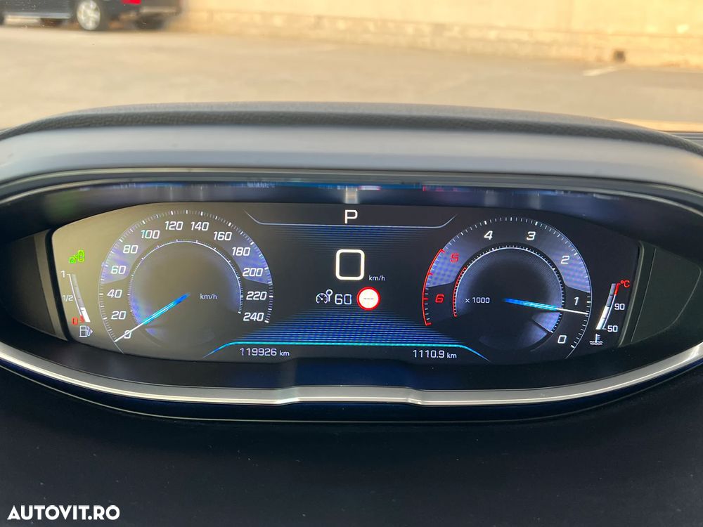 Peugeot 5008 BlueHDI 120 EAT6 Stop & Start Allure - 9