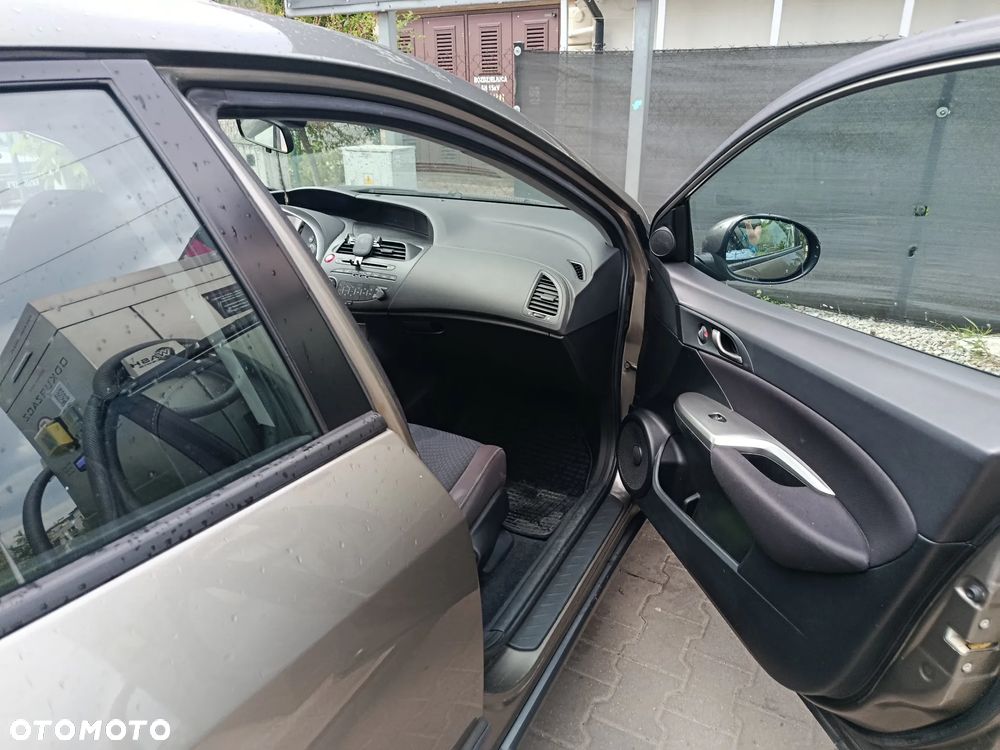 Honda Civic 1.8 Sport - 15