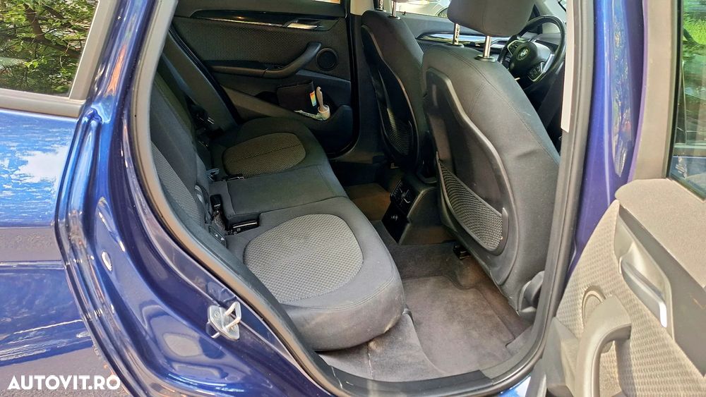 BMW X1 sDrive18i - 3