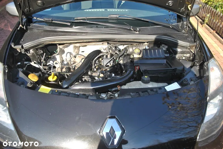 Renault Clio - 2
