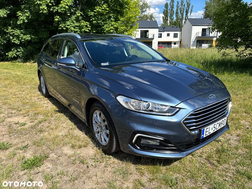 Ford Mondeo 2.0 Hybrid Titanium - 1