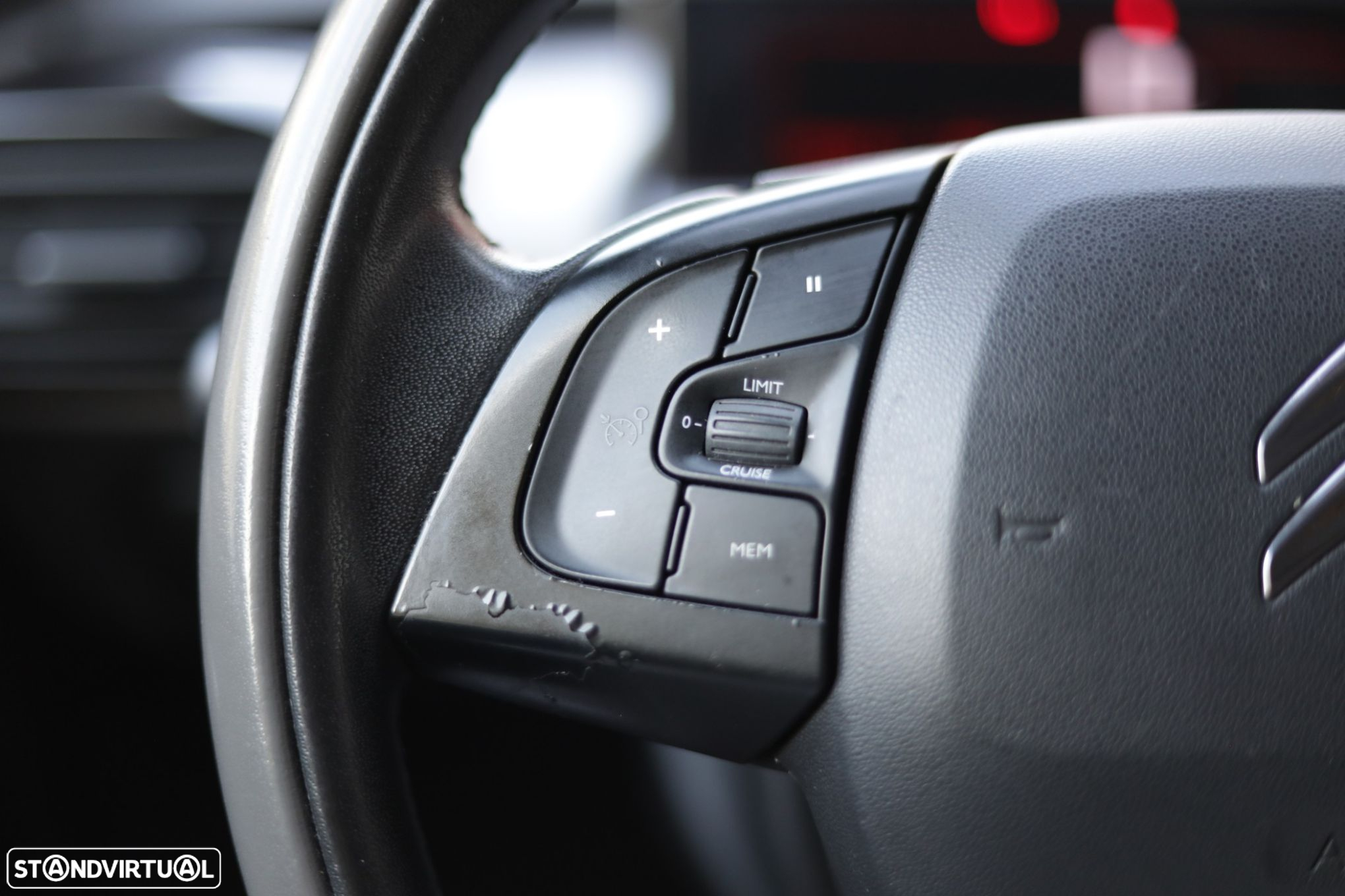 Citroën C4 Cactus 1.6 BlueHDi Shine - 14