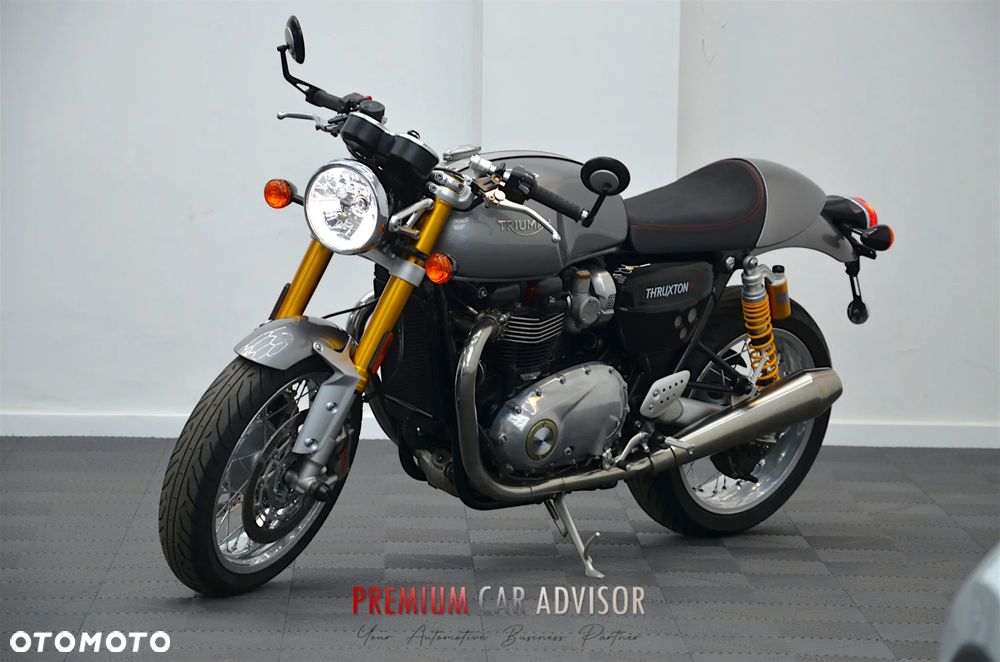 Triumph Thruxton - 5