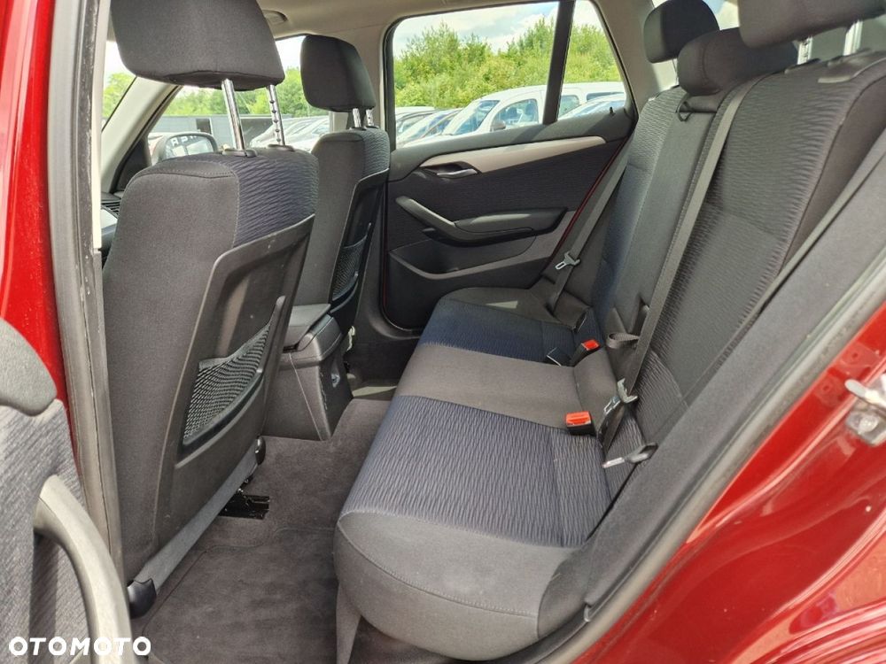 BMW X1 xDrive18d Sport Line - 8