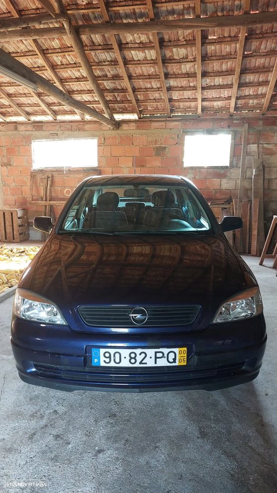 Opel Astra 1.4 Selection - 15