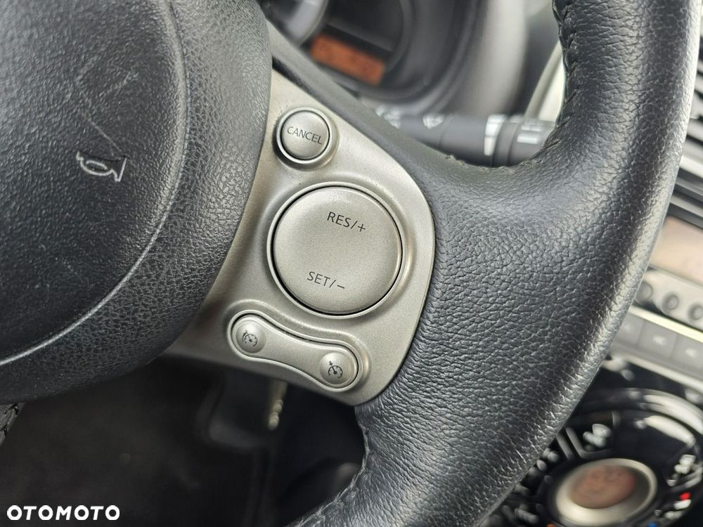 Nissan Micra - 16