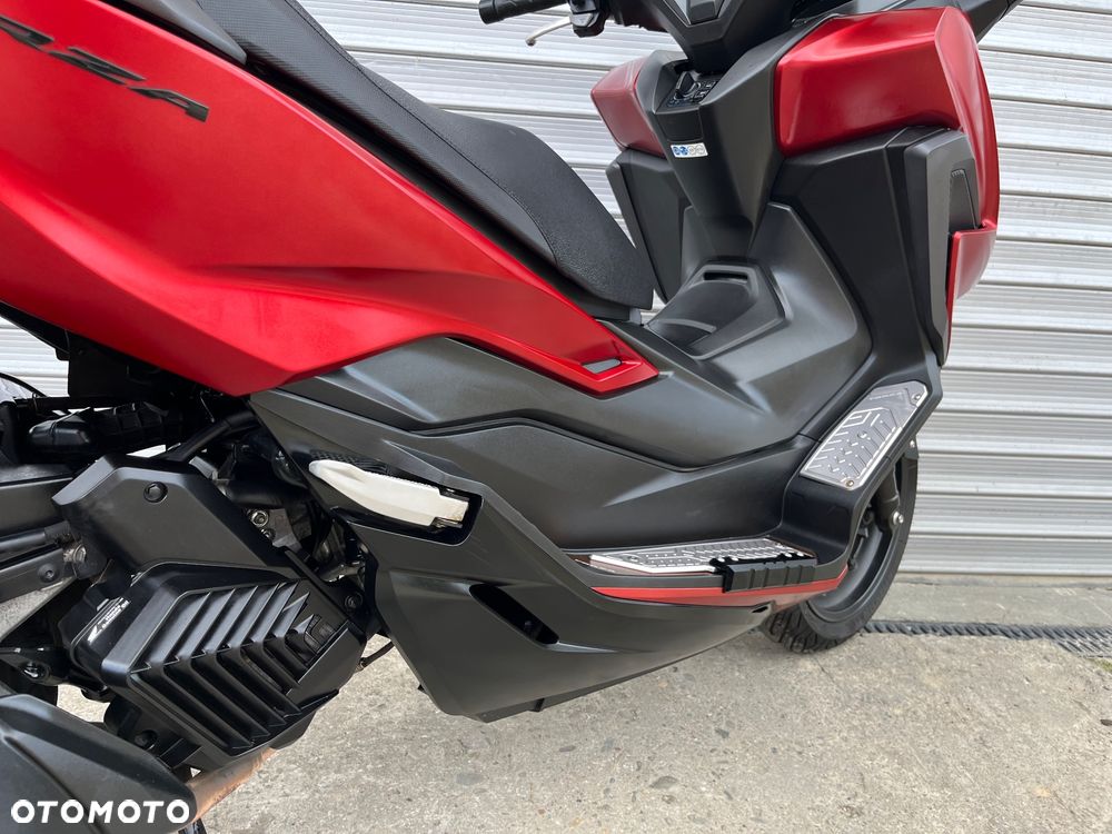 Honda NSS - 15