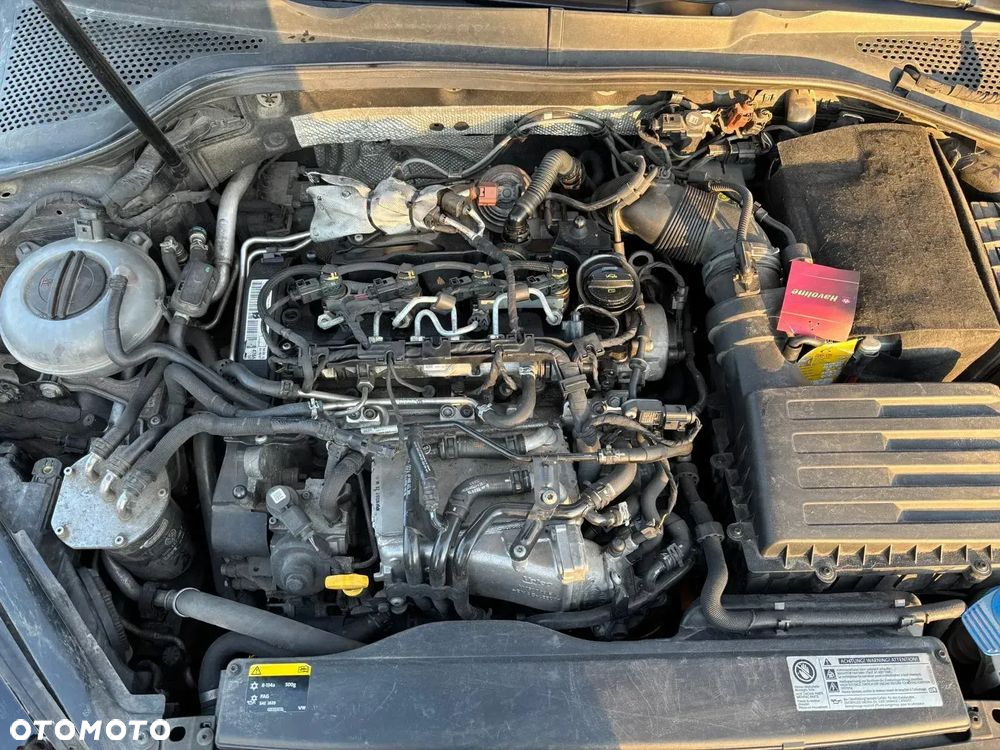 Volkswagen Golf VII 2.0 TDI BMT Highline DSG - 12