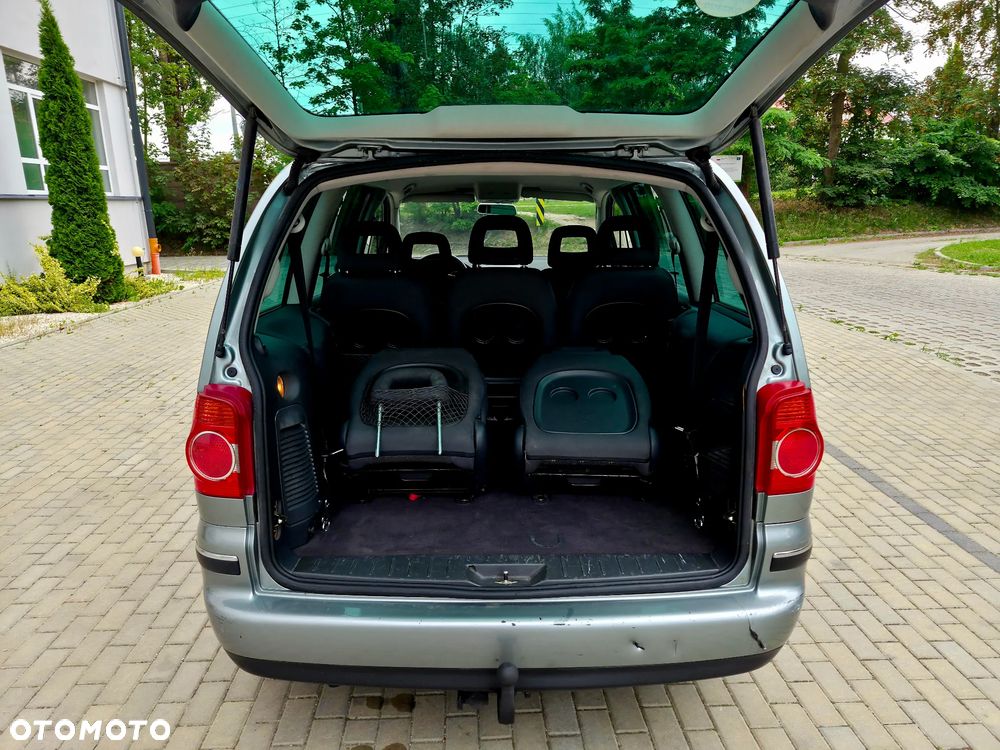 Volkswagen Sharan 1.8T Highline - 16