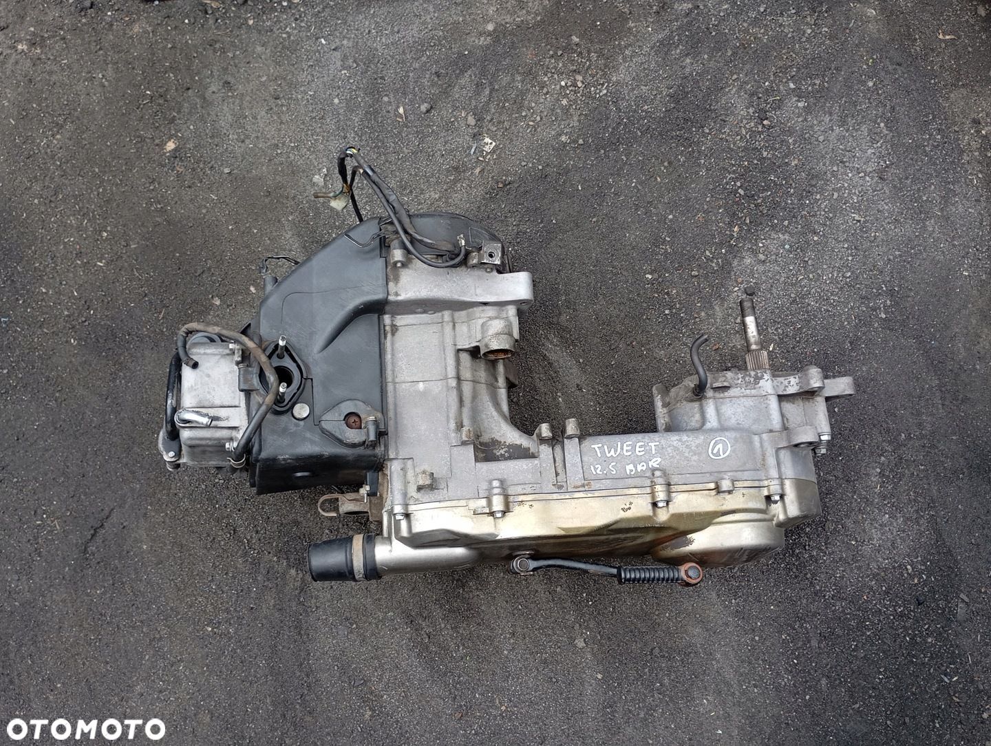 PEUGEOT TWEET 125 SYM Silnik - 1