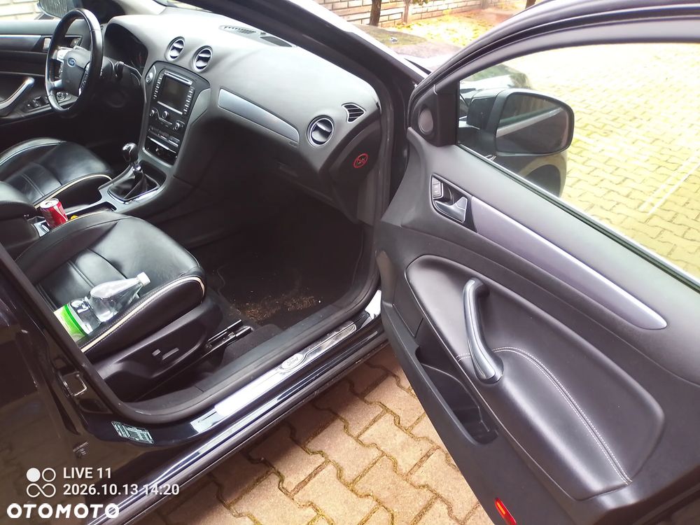 Ford Mondeo - 17