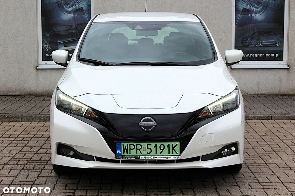 Nissan Leaf - 2