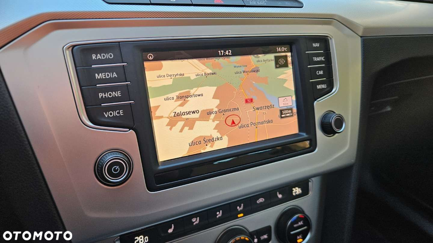 Volkswagen Passat Variant 2.0 TDI SCR Trendline - 27