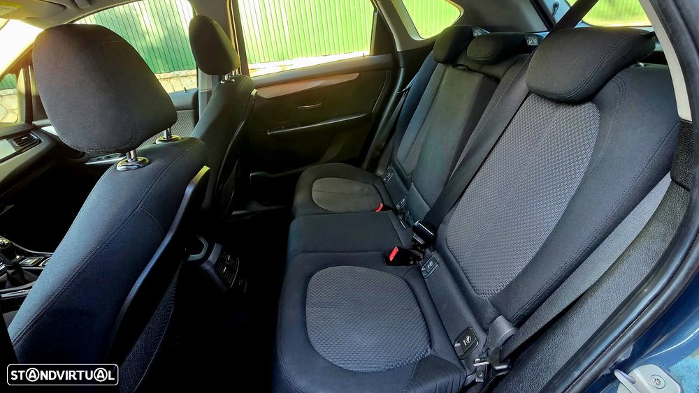 BMW 216 Active Tourer d Advantage - 10