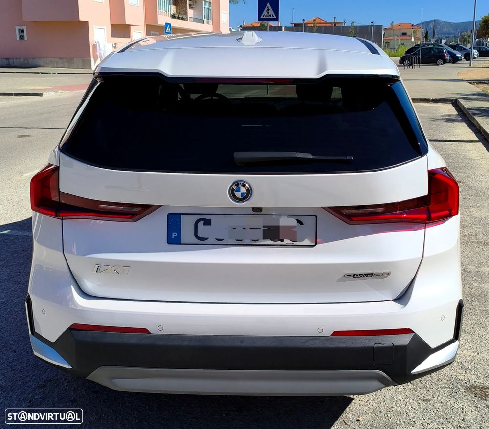 BMW iX1 eDrive20 - 55