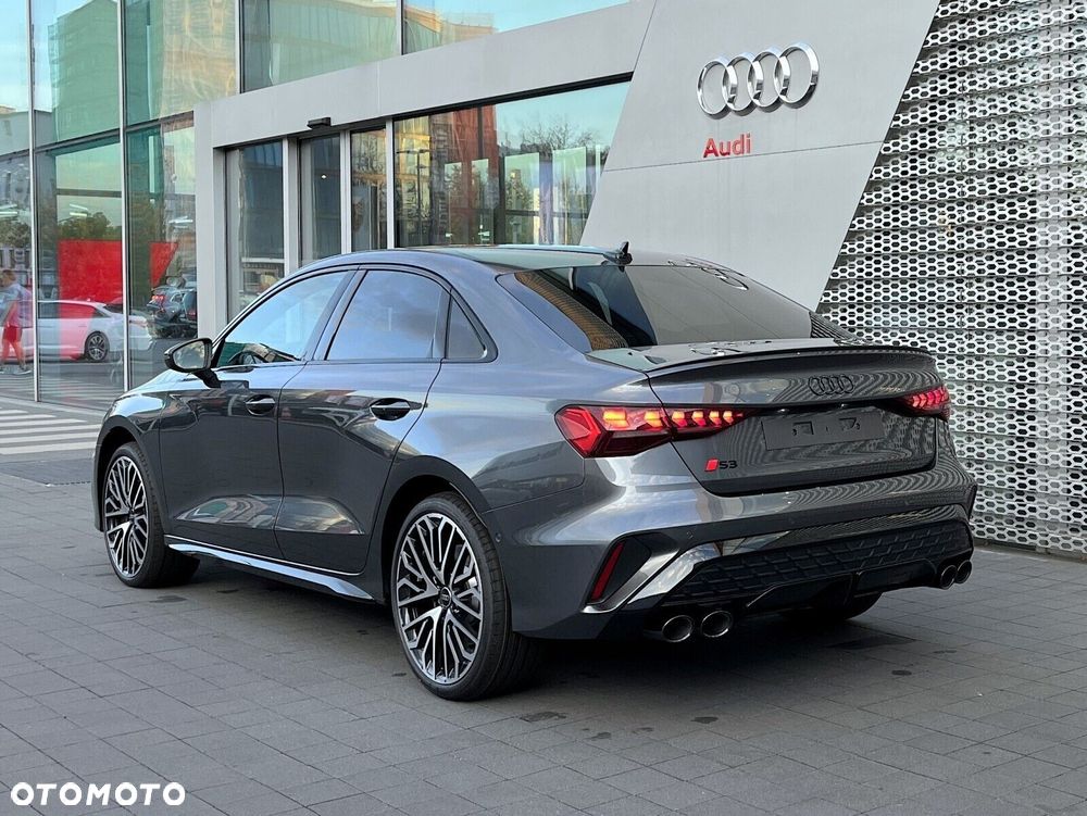 Audi S3 Limousine - 8