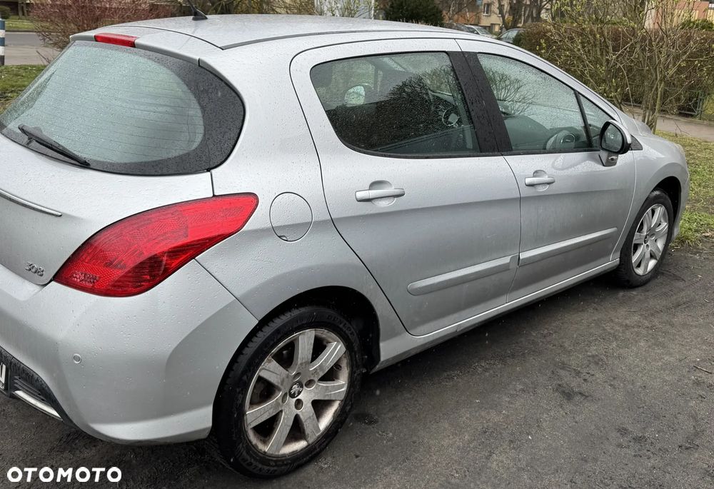 Peugeot 308 120 VTi Active - 10