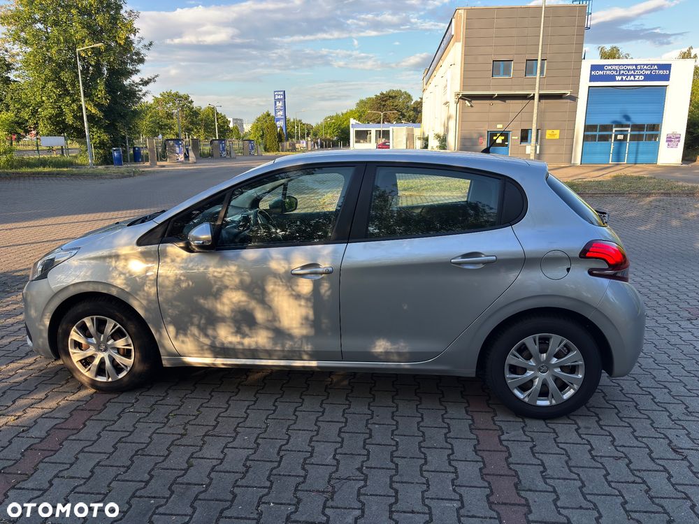 Peugeot 208 1.2 PureTech Active - 8