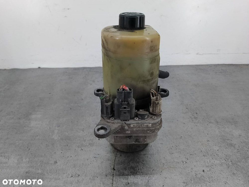POMPA WSPOMAGANIA ELEKTRYCZNA FORD FOCUS II 4M513K514AD 2.0 TDCI - 4