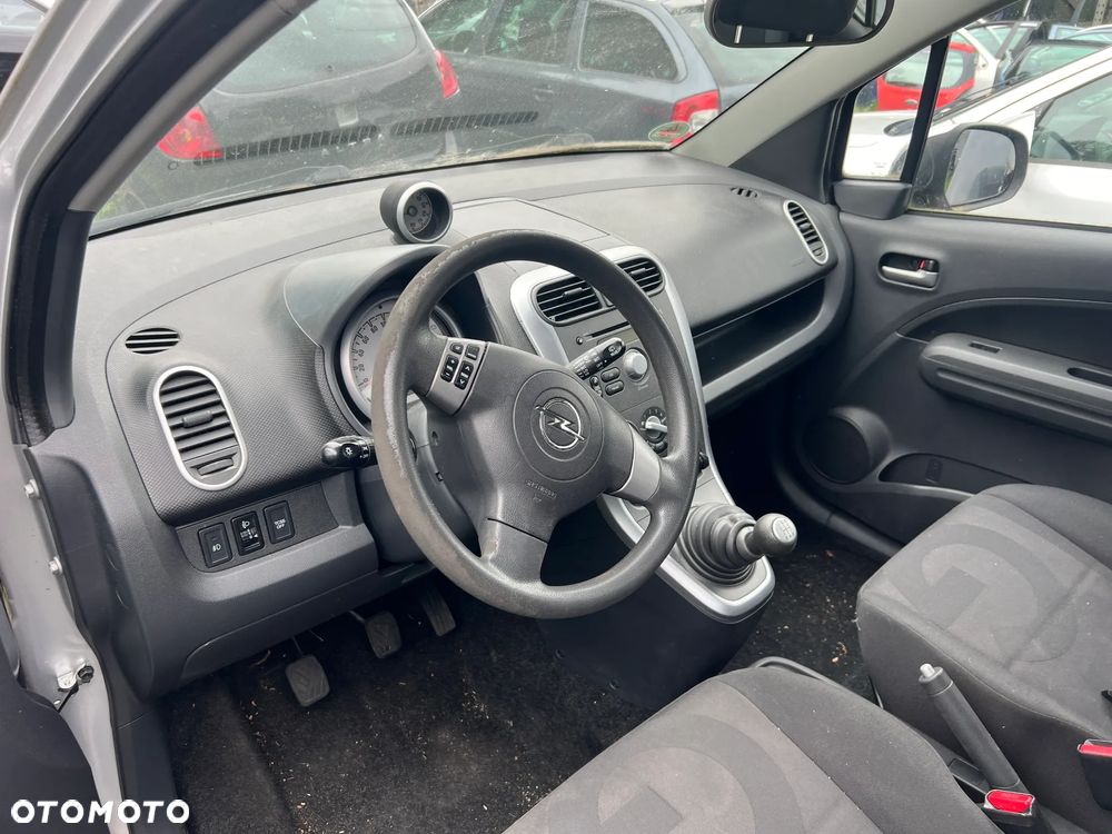 PODUSZKI ZAŚLEPKA PASY OPEL AGILA B - 2