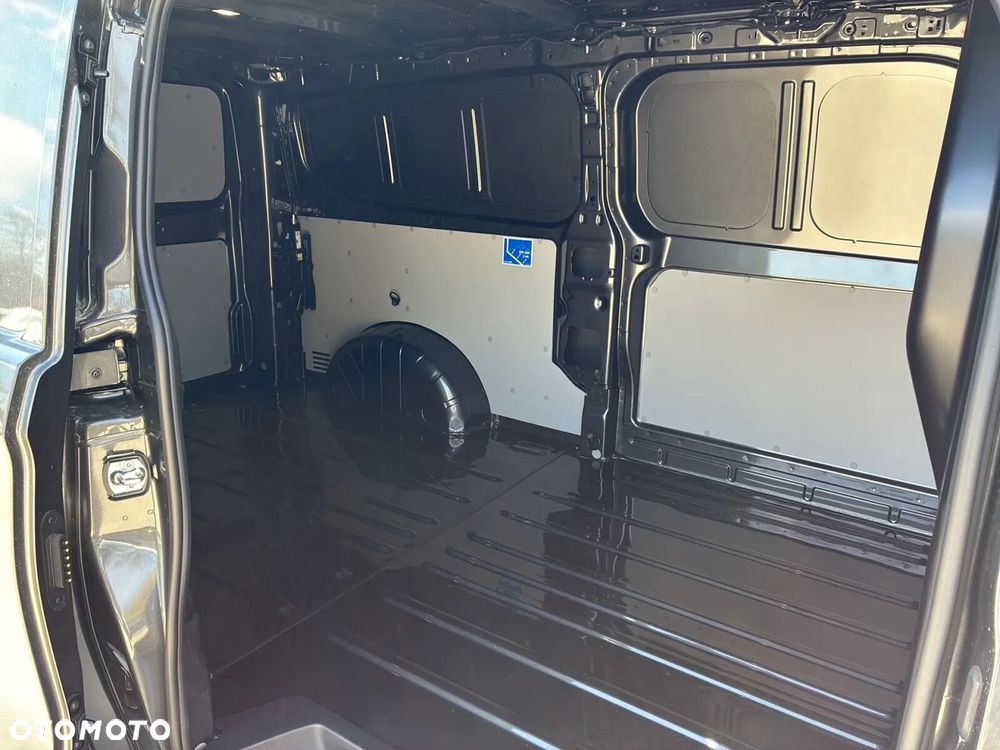 Volkswagen Transporter TT7 Furgon PanAmericana/AUTOMAT 2,0 l TDI 170 KM r. o. 3500 mm - 12
