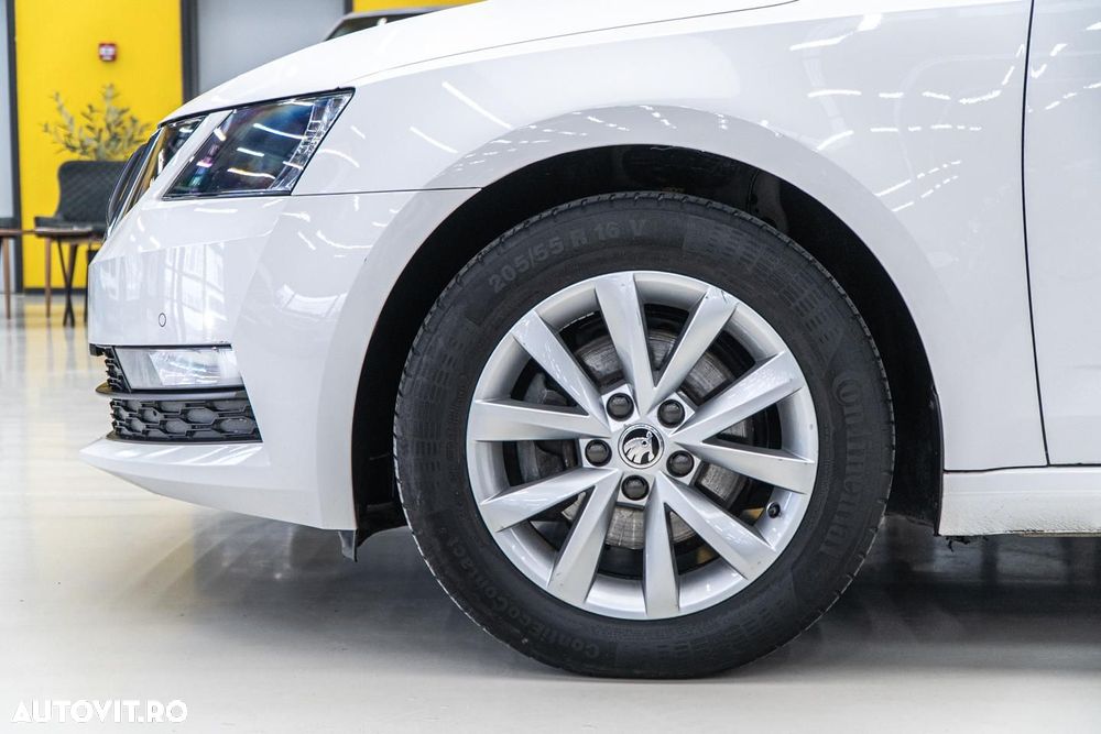 Skoda Octavia Combi 1.0 TSI DSG Style - 41