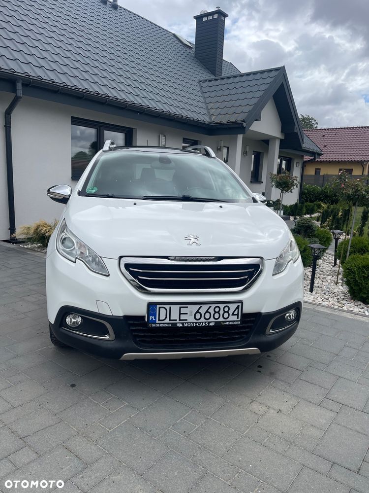Peugeot 2008 1.2 VTi Allure - 2