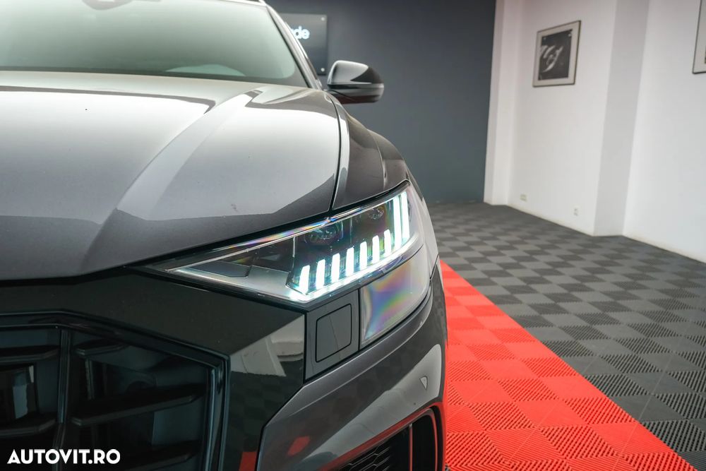 Audi Q8 55 TFSI quattro Tiptronic MHEV - 6
