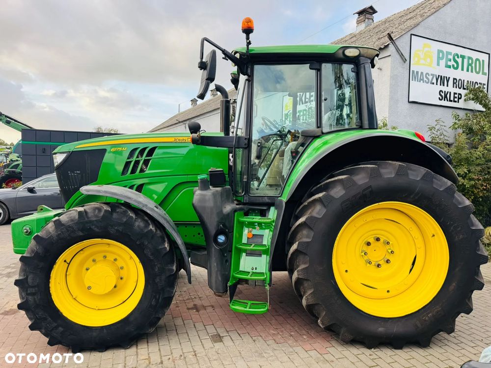 John Deere 6175M - 6