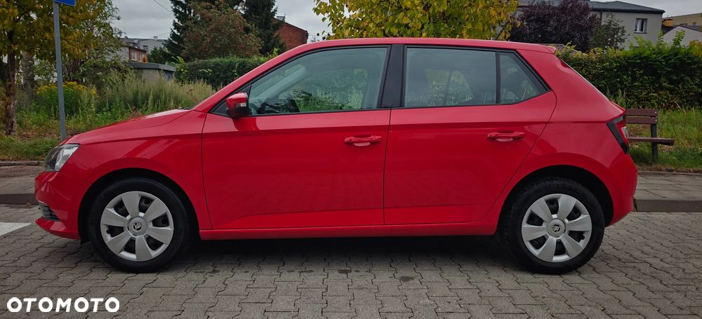 Skoda Fabia 2017 photo 3