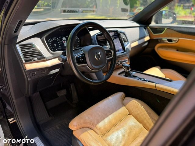 Volvo XC 90 D5 AWD Inscription 7os - 24