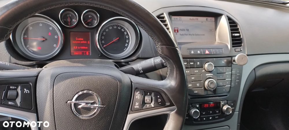 Opel Insignia 2.0 CDTI Cosmo ecoFLEX - 10