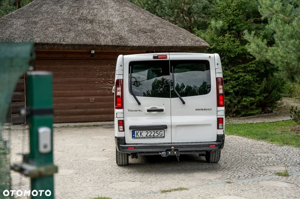 Renault Trafic Grand 2.0 dCi - 7