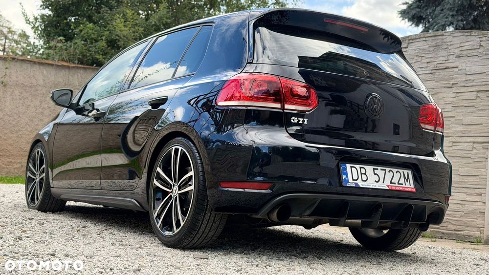 Volkswagen Golf 2.0 GTI DSG - 9