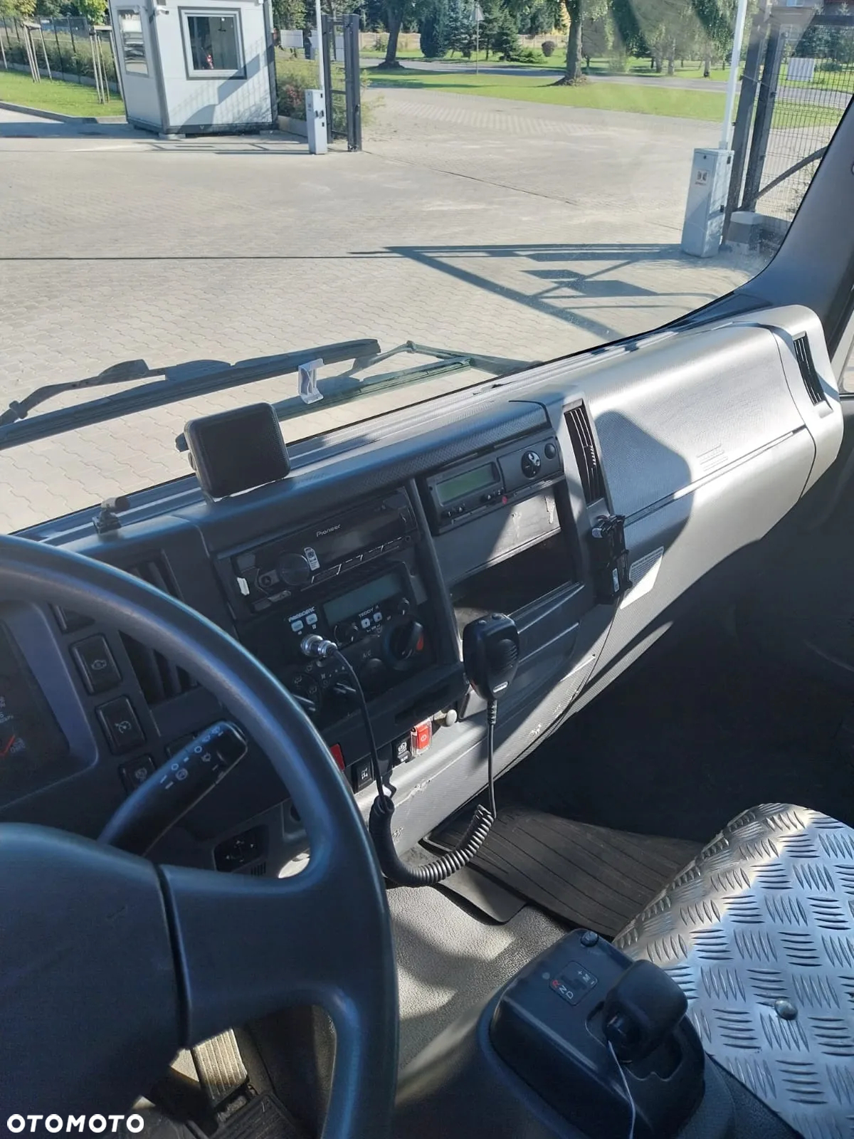 Isuzu FSR - 8