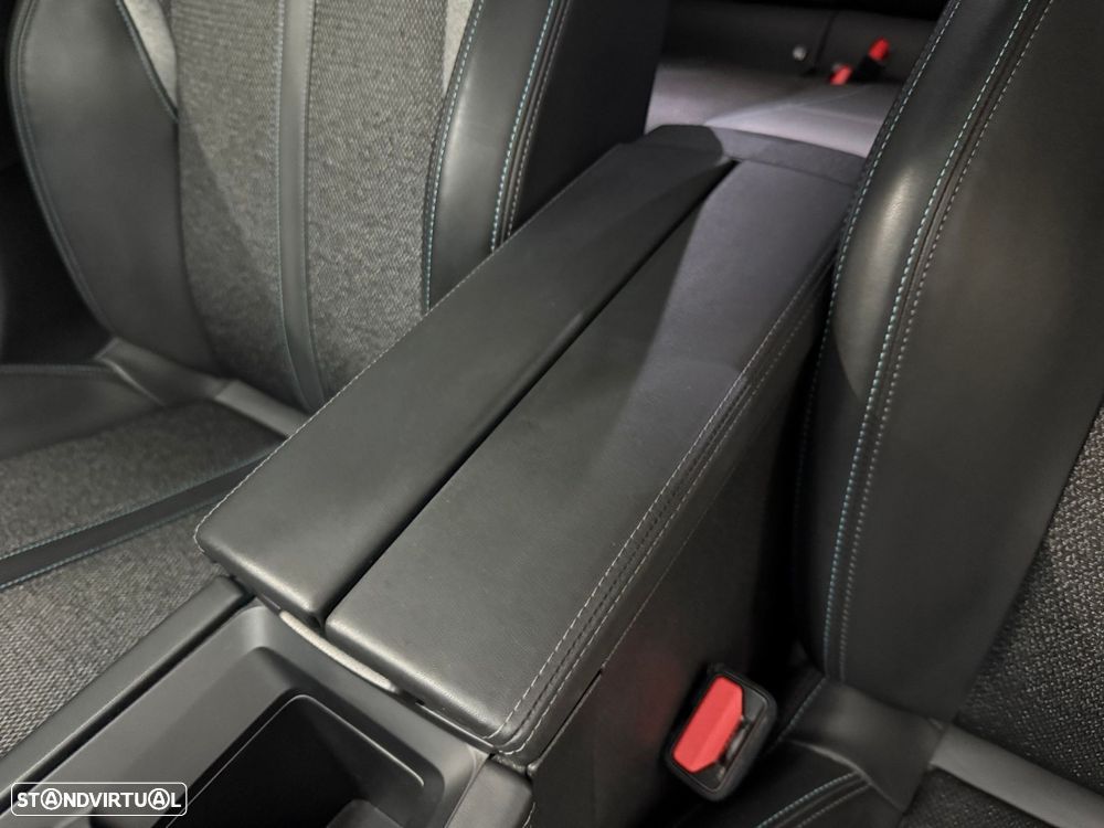 Peugeot 308 1.2 PureTech Allure - 11