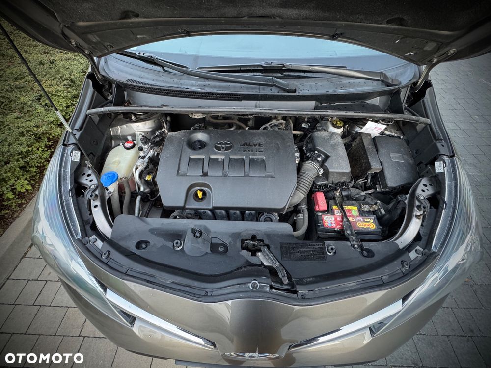 Toyota Verso 1.8 Premium 7os EU6 - 10